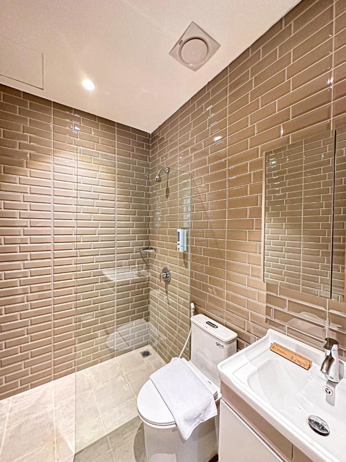 Guest house Lugano Arte Jakarta