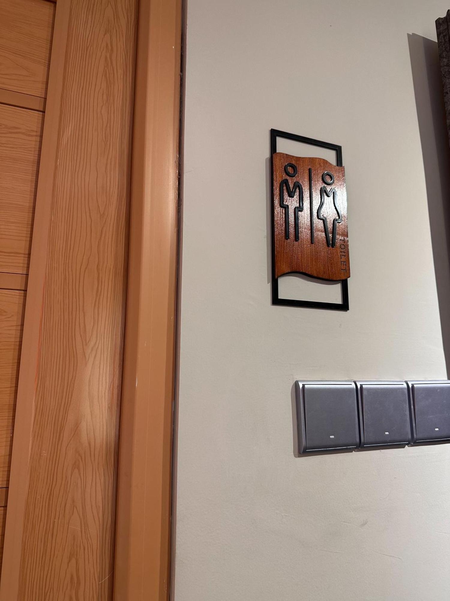 Lugano Arte Guest house Jakarta